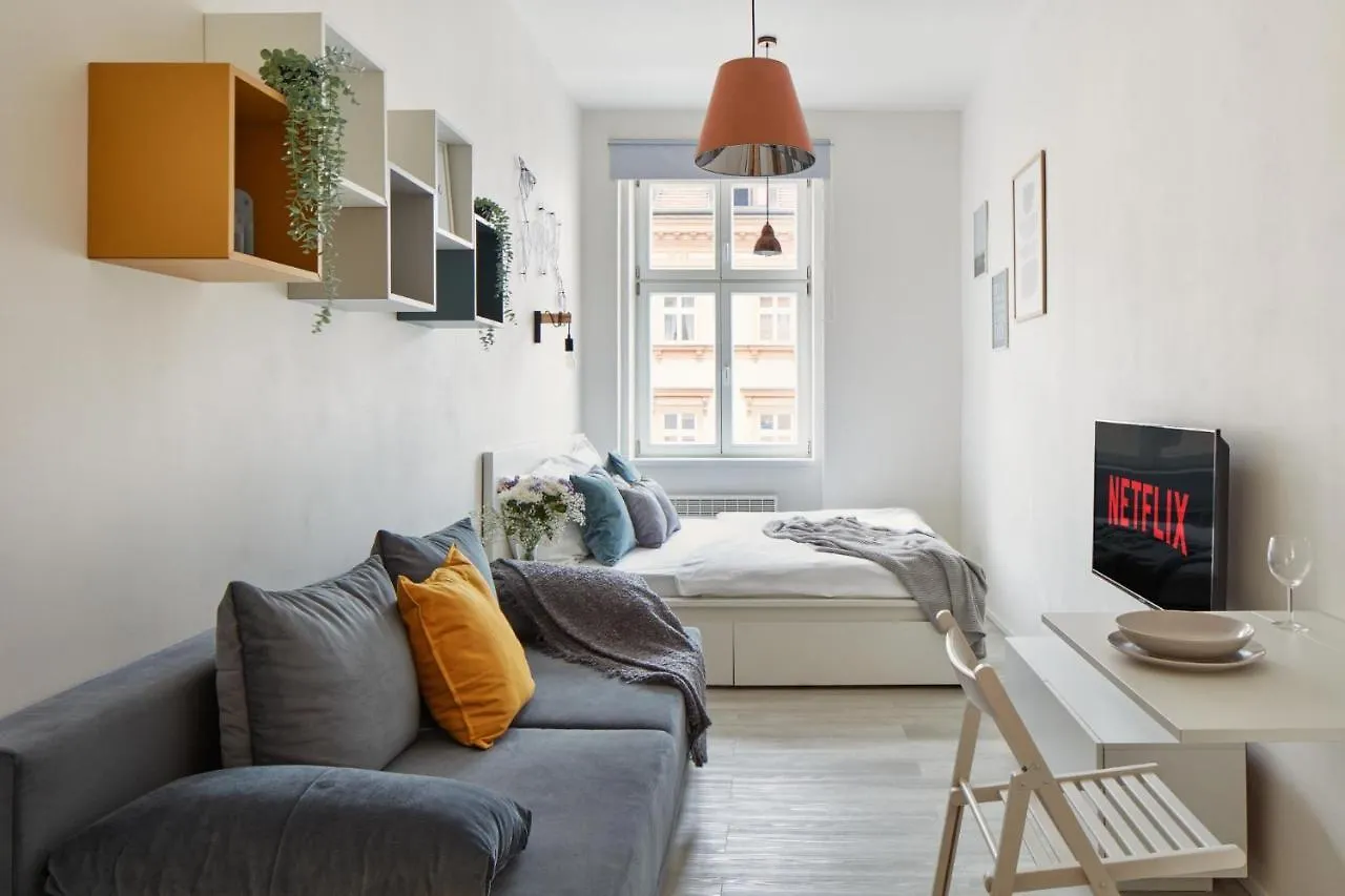 Prague Days - Stylish Apartment - Trendy Neighborhood